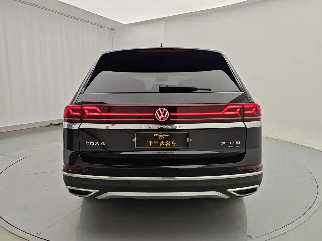 Volkswagen Teramont — миниатюра 8