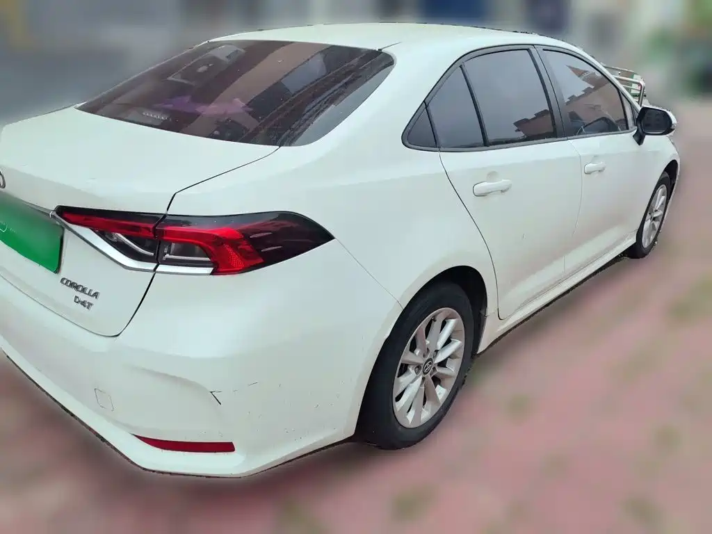 Toyota Corolla — миниатюра 4