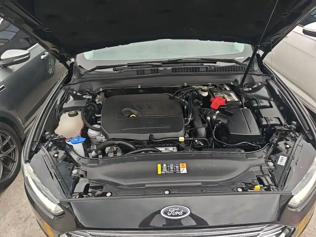 Ford Mondeo — миниатюра 20