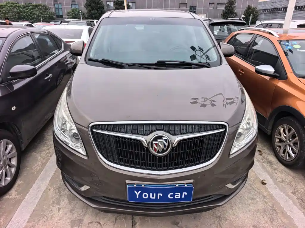 Buick GL8 — миниатюра 2
