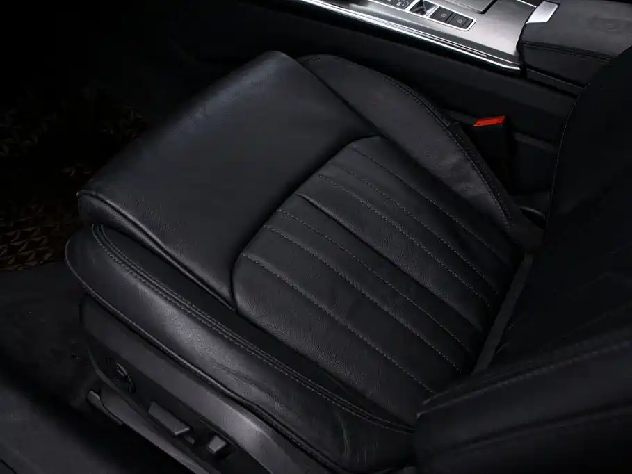 Audi A6L — миниатюра 14