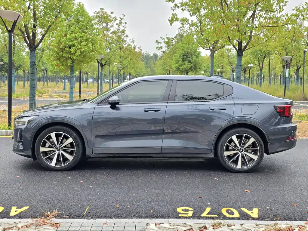 Polestar Polestar 2 — миниатюра 7