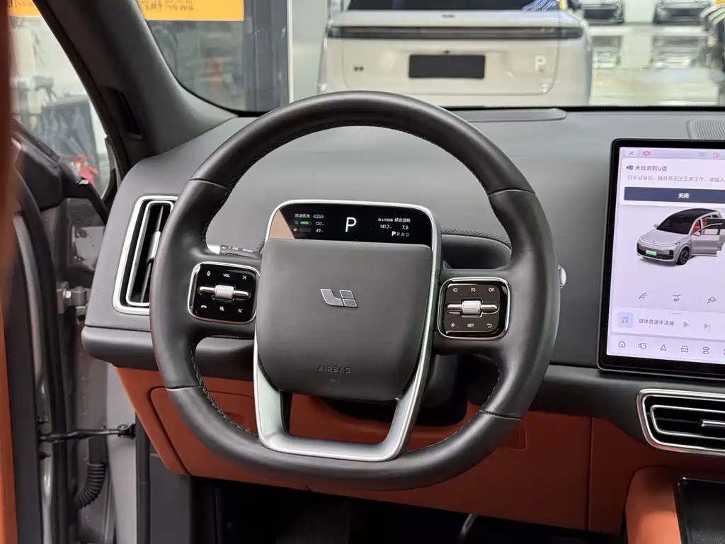 Li Auto Li L8 — миниатюра 13