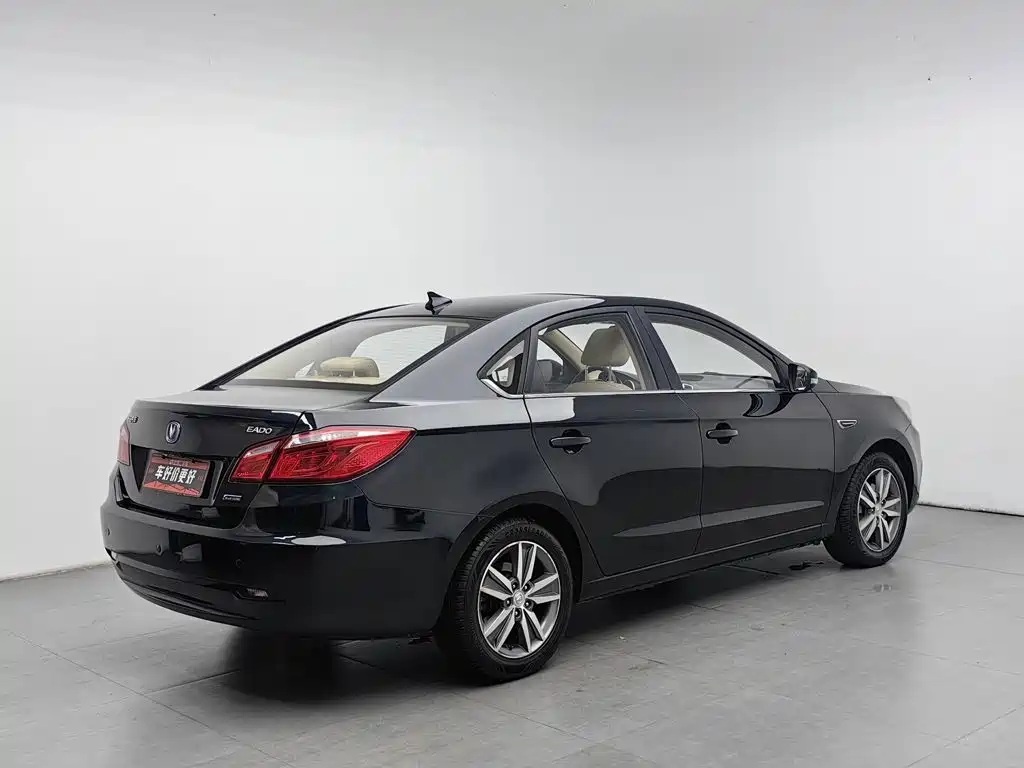 Changan Eado — миниатюра 2