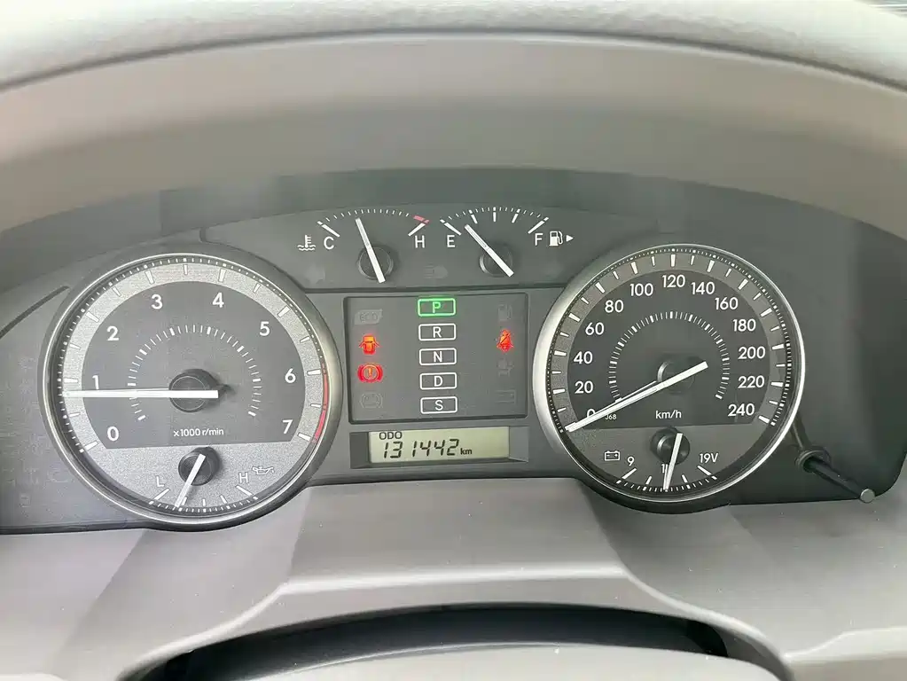 Toyota Land Cruiser — миниатюра 16