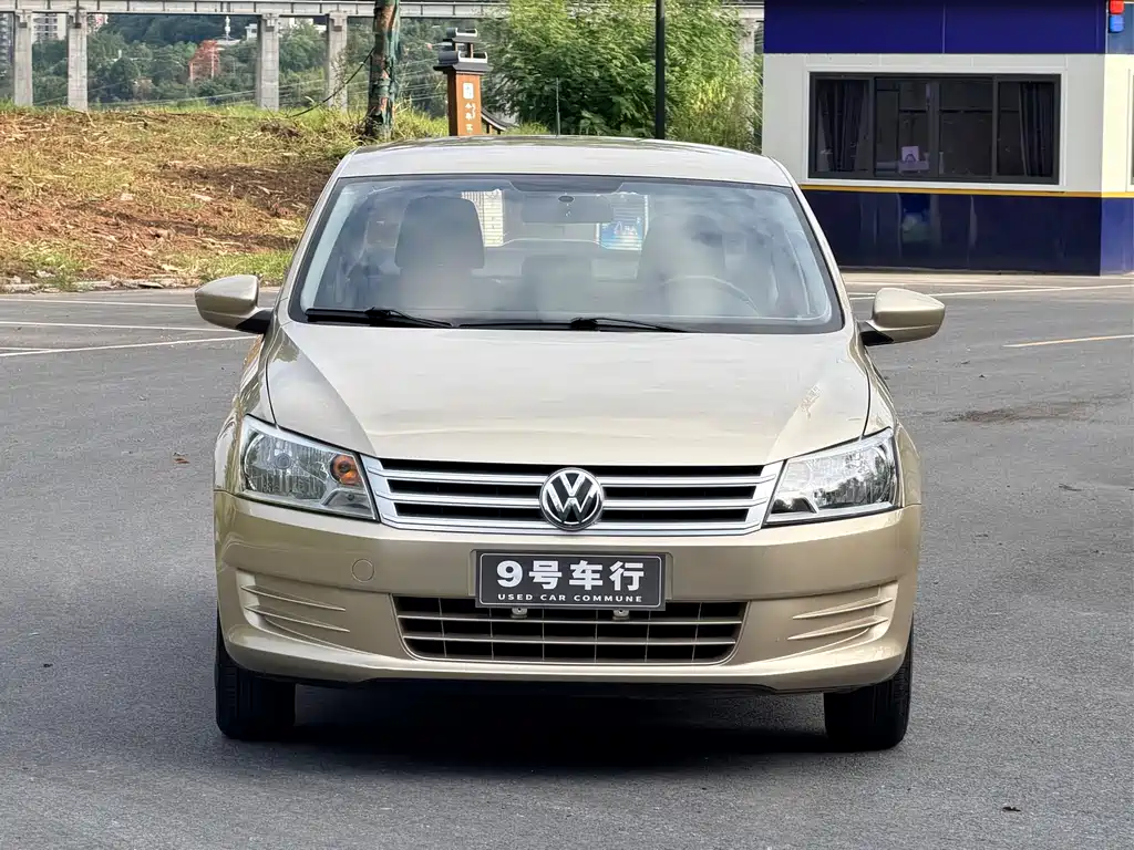 Volkswagen Santana — миниатюра 2