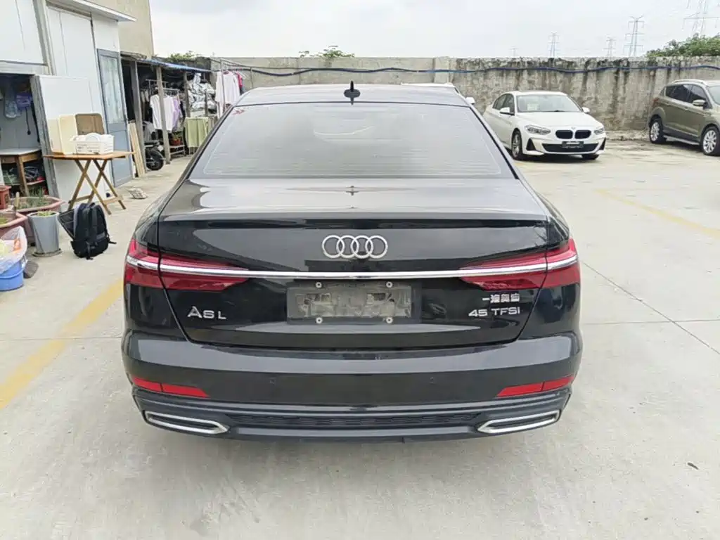 Audi A6L — миниатюра 6