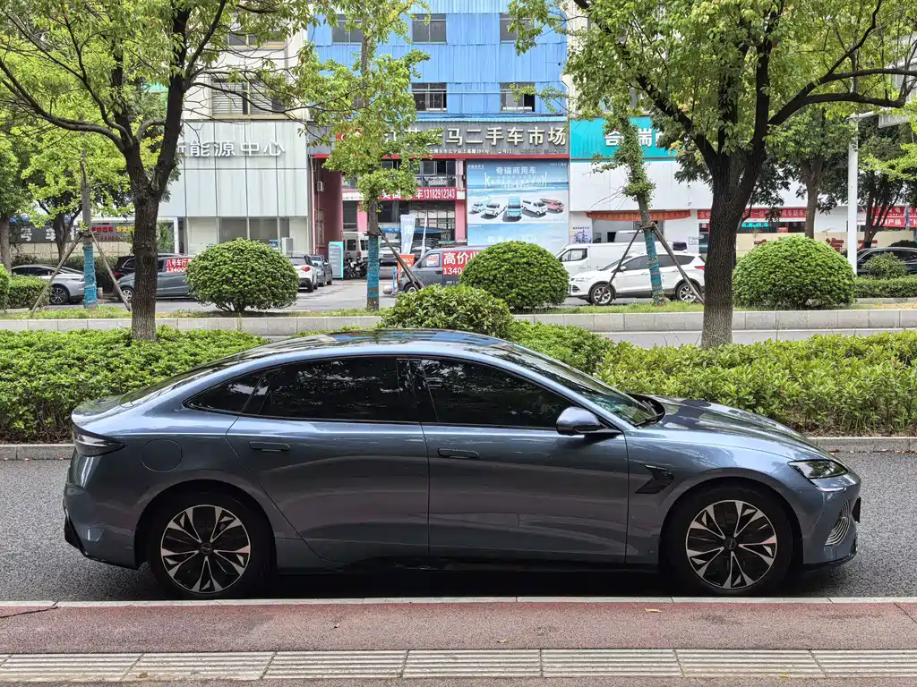 BYD Seal — миниатюра 4