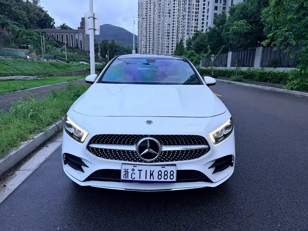 Mercedes-Benz A-Class — миниатюра 2