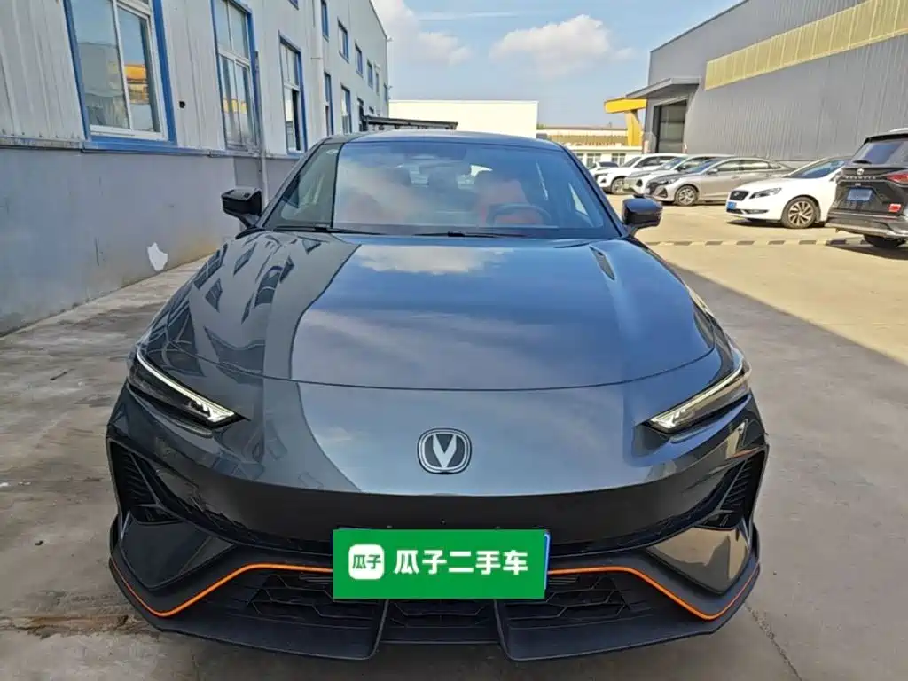 Changan UNI-V — миниатюра 3