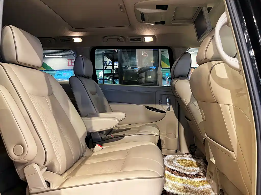 Nissan Quest — миниатюра 18