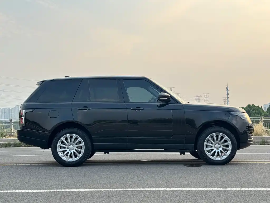 Land Rover Range Rover 2021 3.0 L6