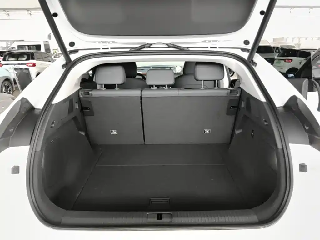 XPeng G6 — миниатюра 19