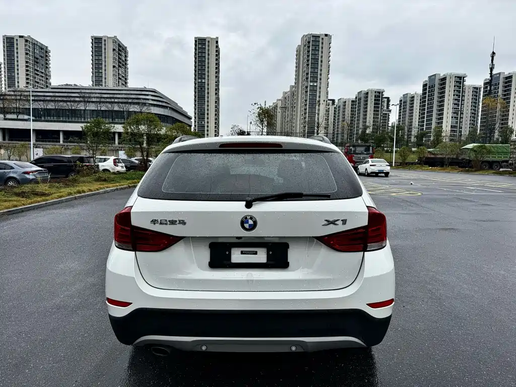 BMW X1 2013 sDrive18i Fashion