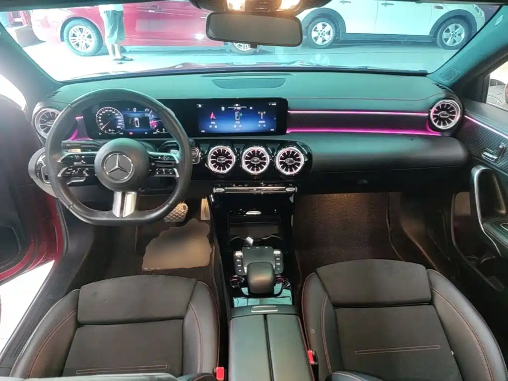 Mercedes-Benz A-Class — миниатюра 10