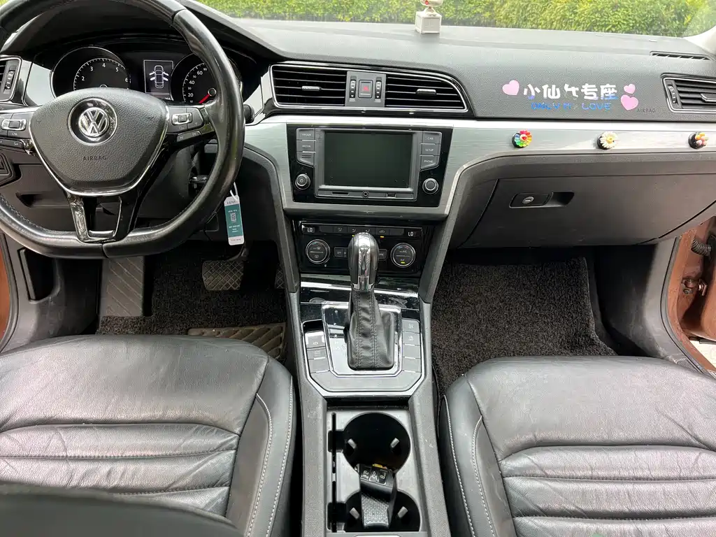 Volkswagen Lamando — миниатюра 6