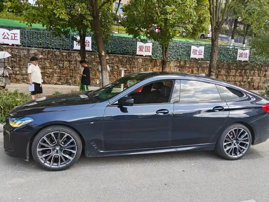 BMW 6 Series GT — миниатюра 7