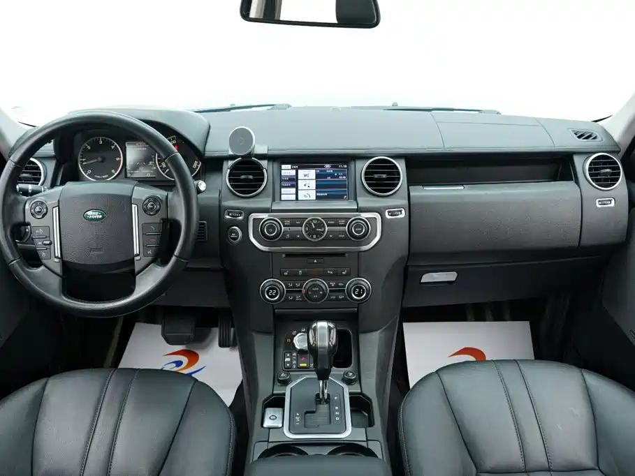 Land Rover Discovery — миниатюра 24