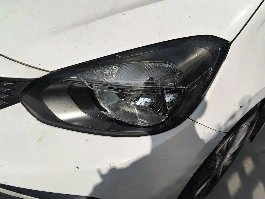 Honda Fit — миниатюра 5