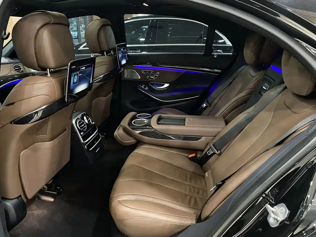 Mercedes-Benz S-Class — миниатюра 9