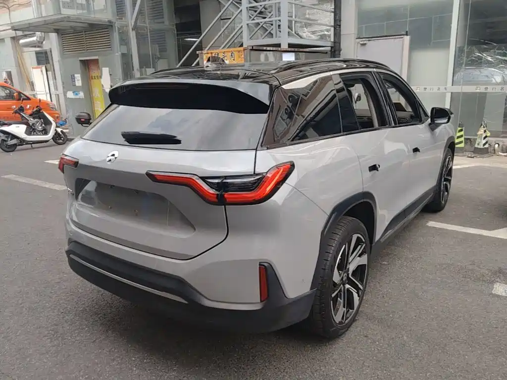 NIO ES6 — миниатюра 7