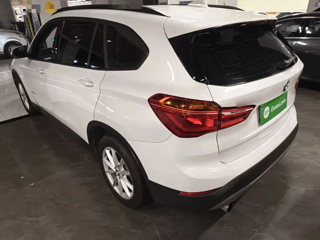 BMW X1 — миниатюра 5
