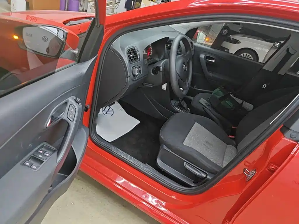 Volkswagen Polo — миниатюра 16