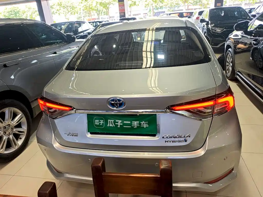 Toyota Corolla — миниатюра 6