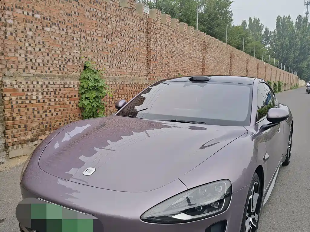 2024 xiaomi SU7 - zdjęcie 1 z 10