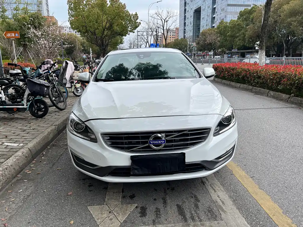 Volvo S60 2016 S60L T3