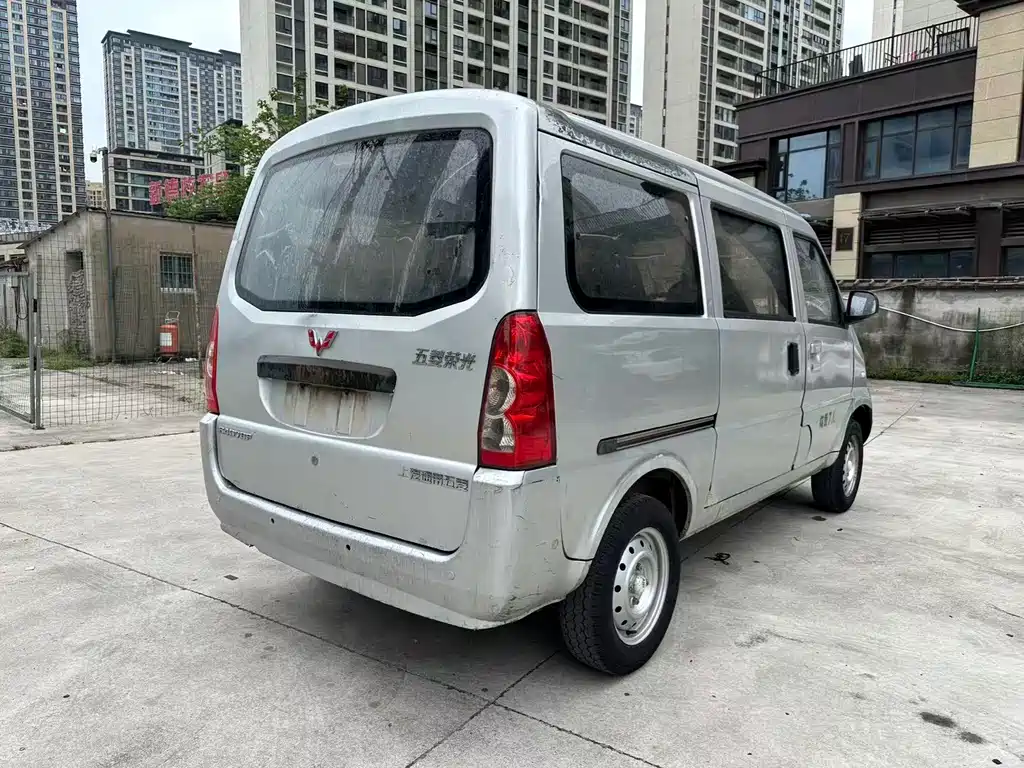 Wuling Rongguang 2011 1.2L