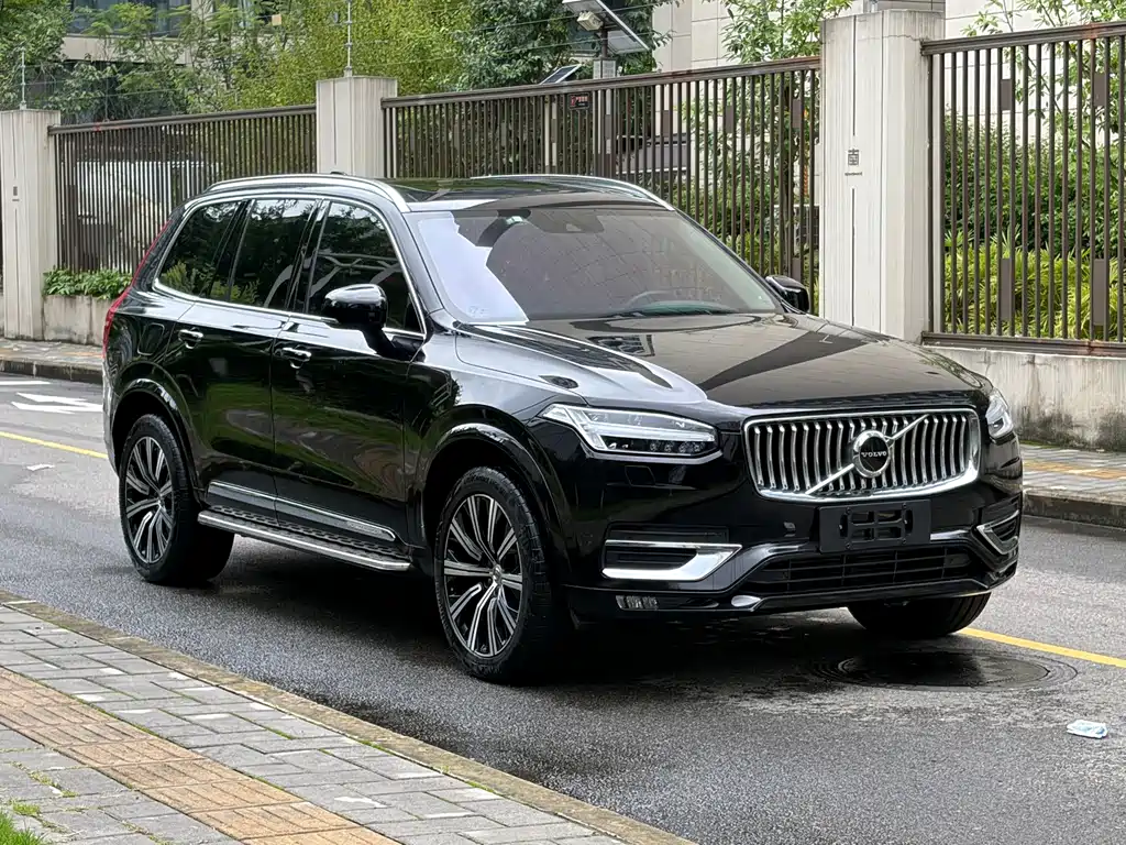 Volvo XC90 — миниатюра 2