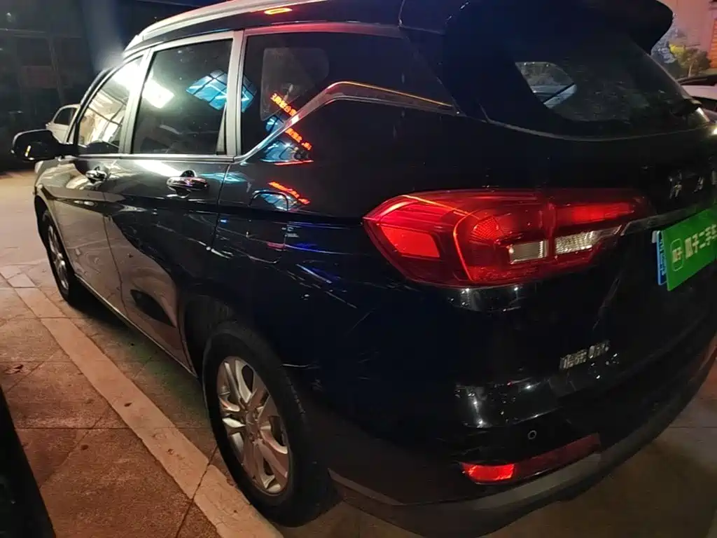 Haval M6 — миниатюра 5