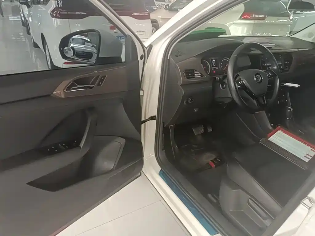 Volkswagen Tharu — миниатюра 16