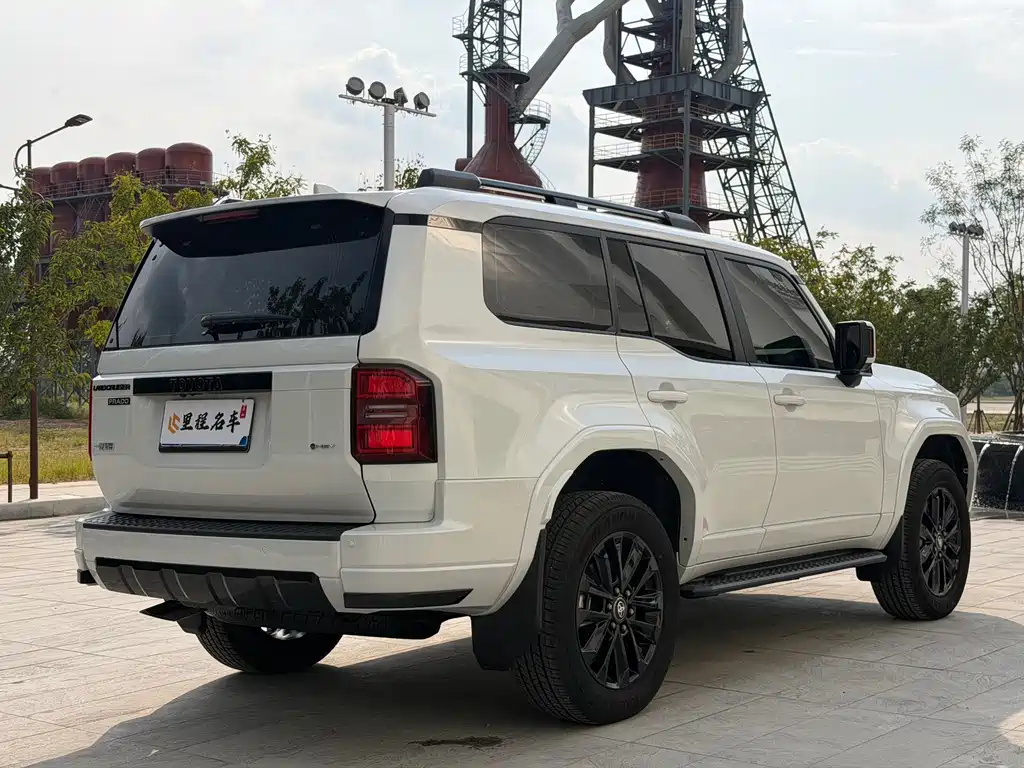 Toyota Prado — миниатюра 5