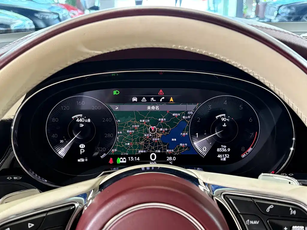 Bentley Bentayga — миниатюра 7