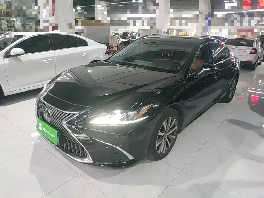 Lexus ES — миниатюра 2
