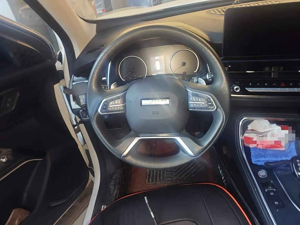 Haval Haval H6 1.5 л 2024 г. Белый, пробег 10700 км