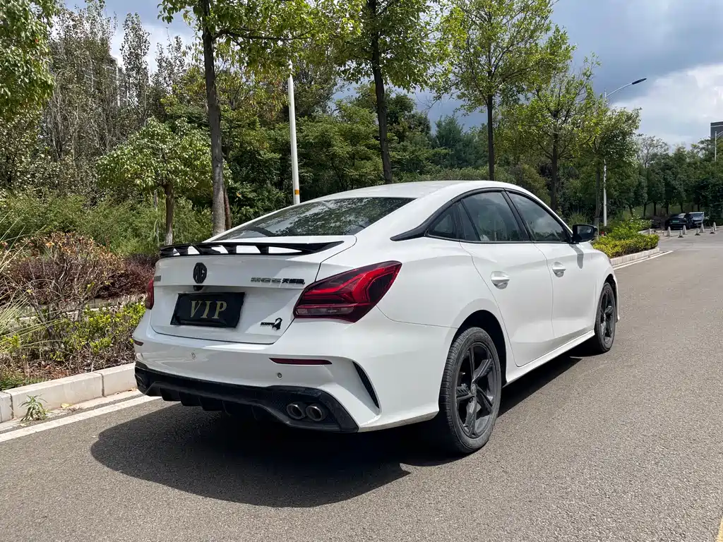 MG MG5 Scorpio — миниатюра 17