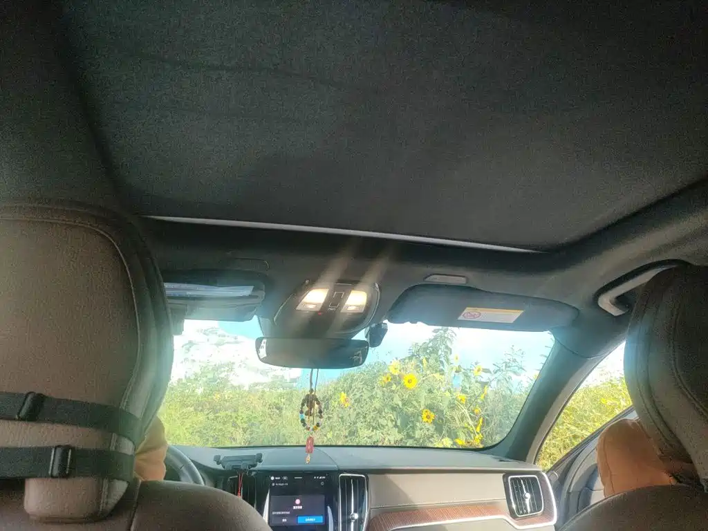 Volvo XC60 — миниатюра 21