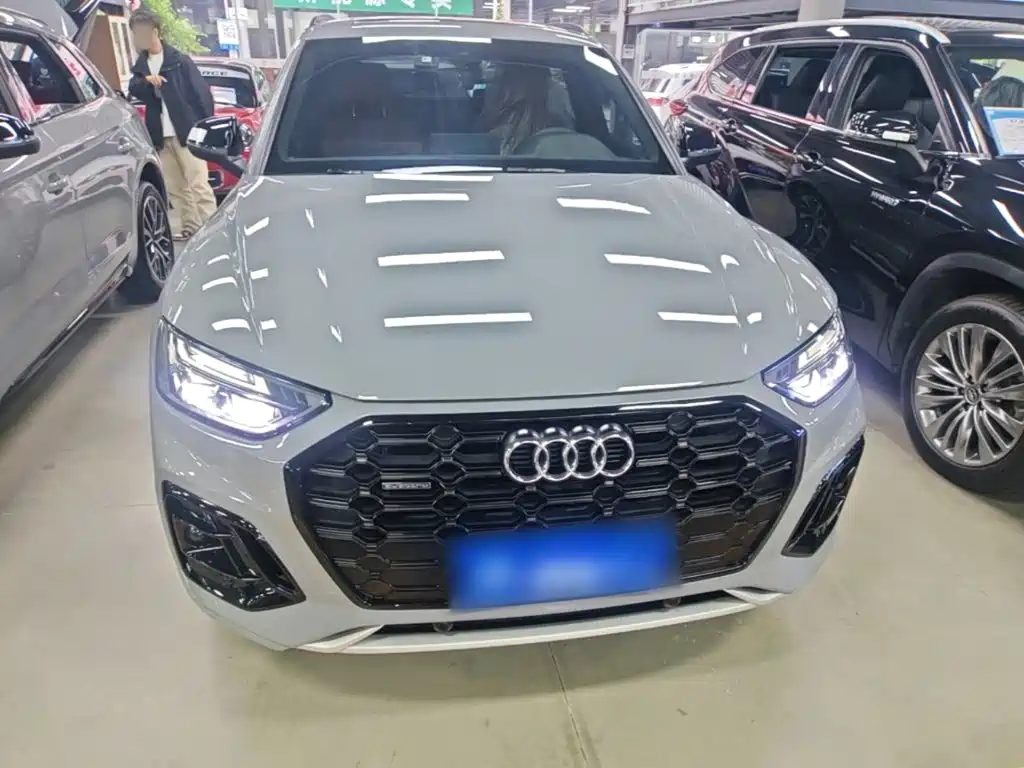 Audi Q5L — миниатюра 3