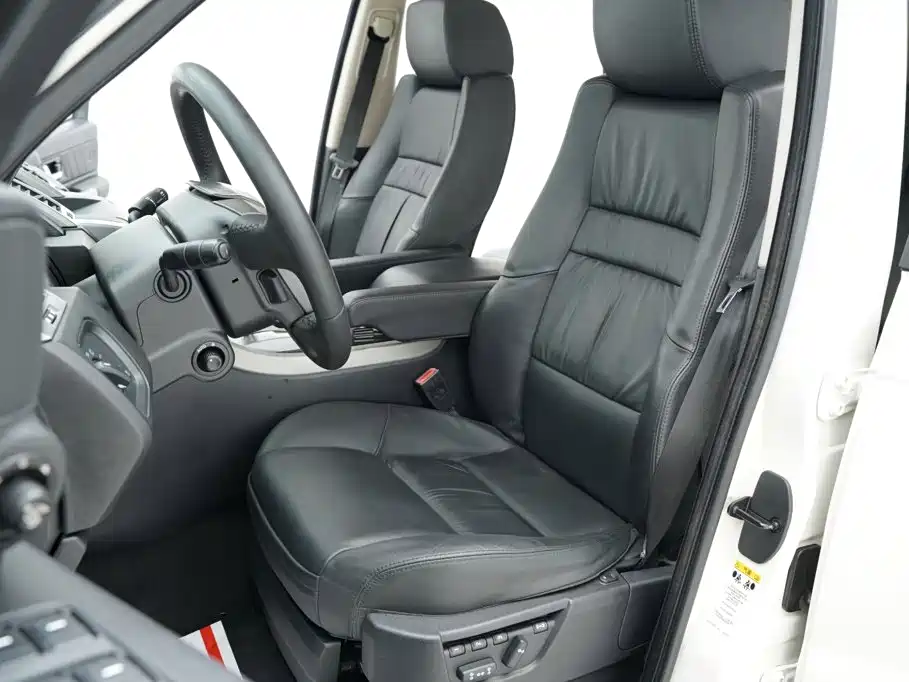 Land Rover Sport — миниатюра 5