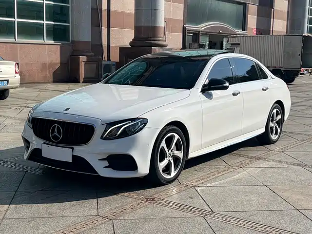 MERCEDES-BENZ  E CLASS 2018