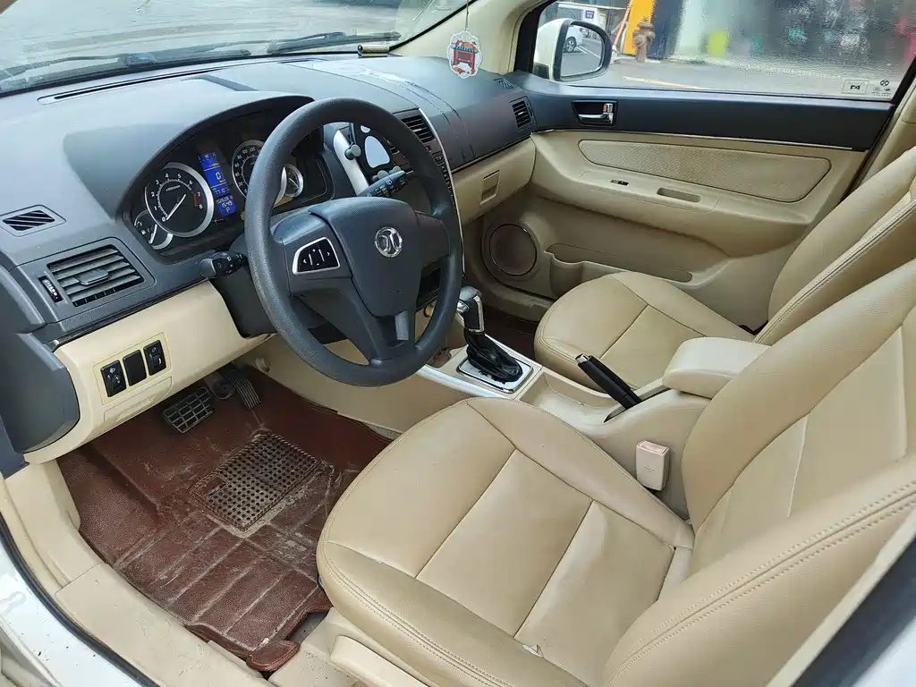 BAIC E-Series — миниатюра 4