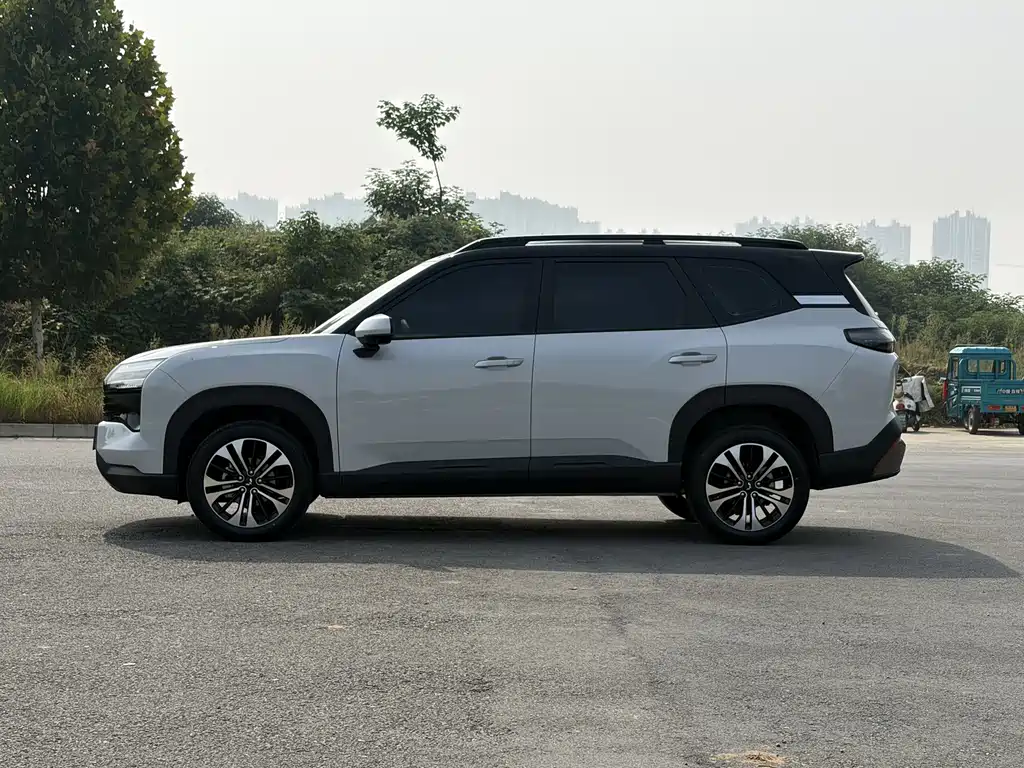 Wuling Xingguang 560 — миниатюра 7