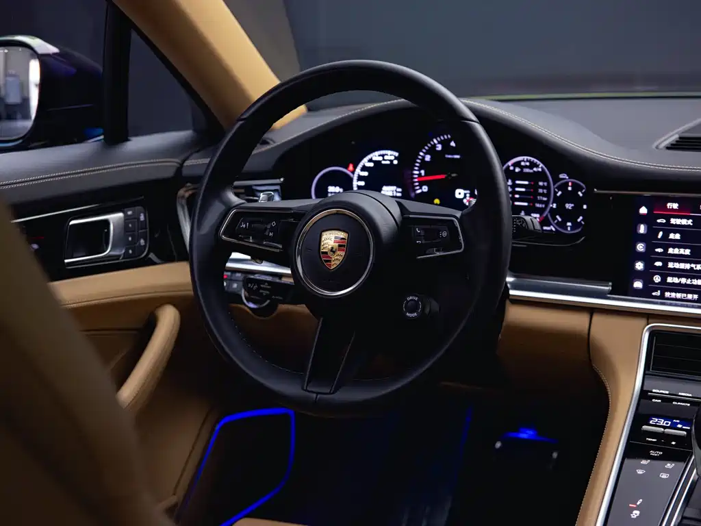 Porsche Panamera — миниатюра 13