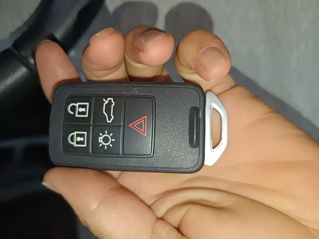 Volvo V40 — миниатюра 9