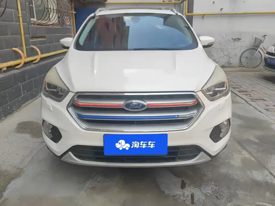 Ford Kuga — миниатюра 2
