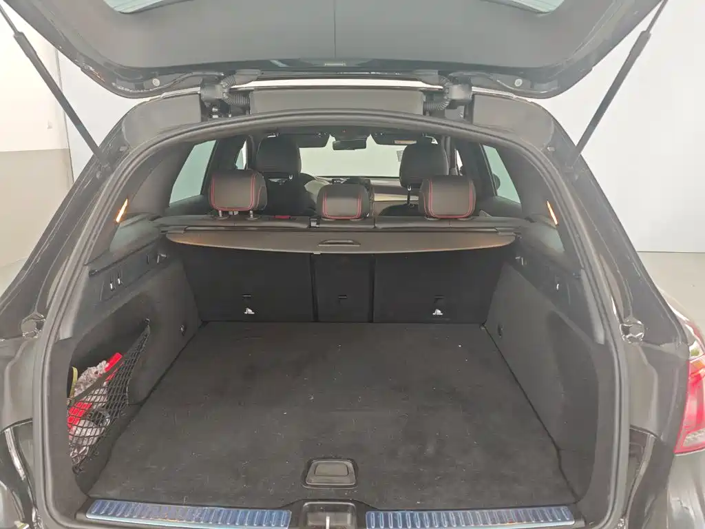 Mercedes-Benz GLC AMG — миниатюра 13
