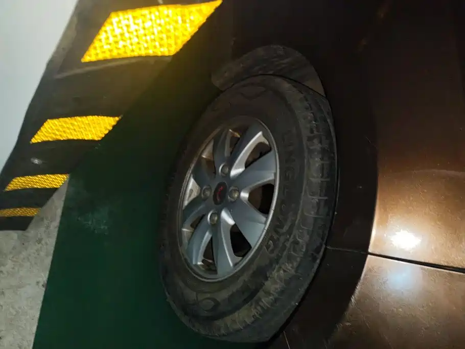 Wuling Hongguang — миниатюра 6